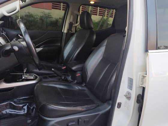 NISSAN FRONTIER 2.3 16V TURBO DIESEL LE CD 4X4 AUTOMÁTICO
